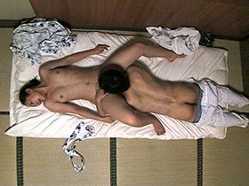 無法地帯！！リアル盗撮！！ホテルマッサージ師達のガチ卑猥映像を緊急入手！！　サンプル画像04